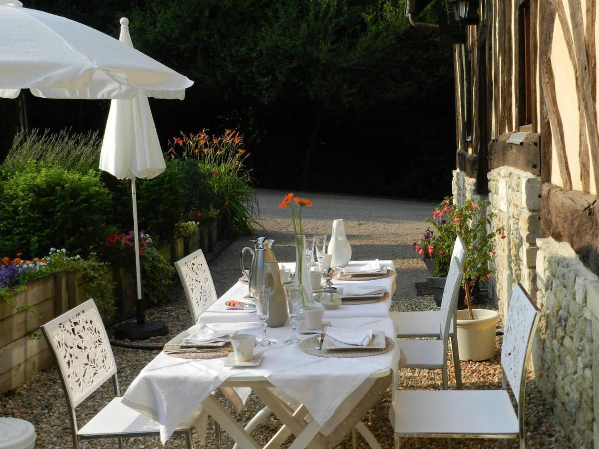 Bed and Breakfast Le Pressoir Beuvron-en-Auge Exterior foto