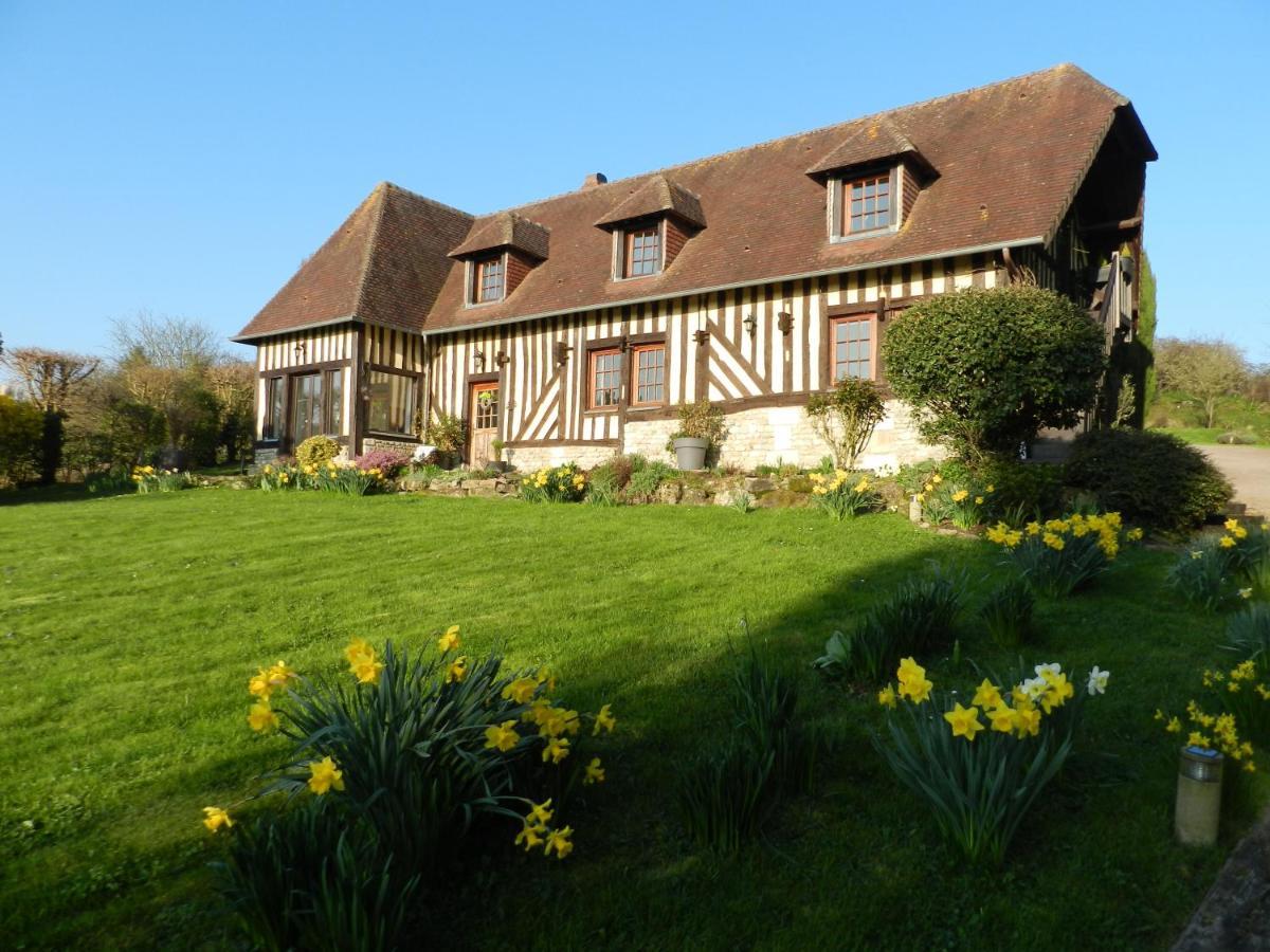 Bed and Breakfast Le Pressoir Beuvron-en-Auge Exterior foto